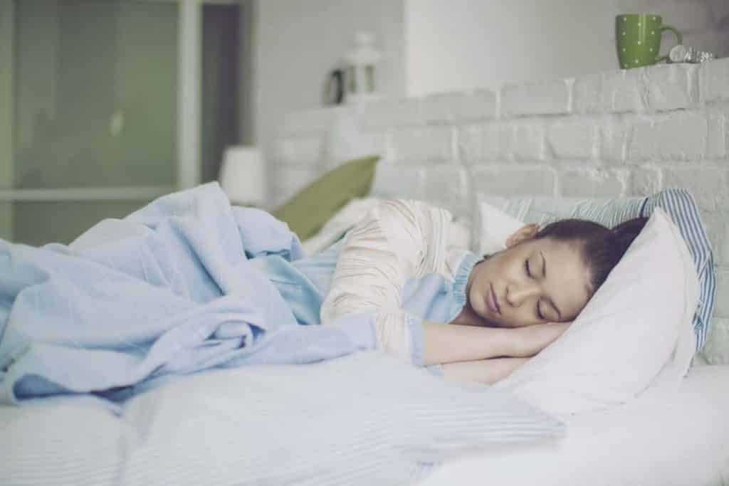 New Report Finds 30 Minutes of Sleep Separate A and F Students in High School
