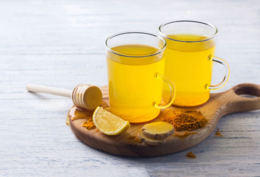 14 Ways to Cleanse and De-Bloat Before the Holidays